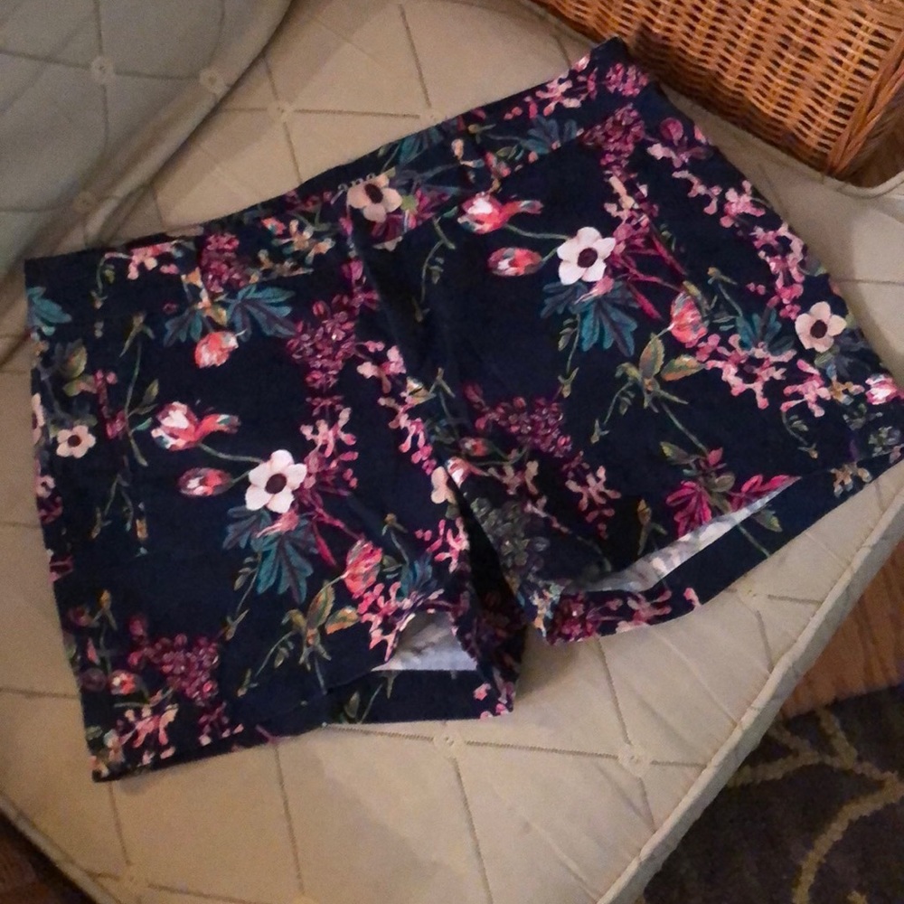 A.n.a floral shorts - Picture 1 of 2